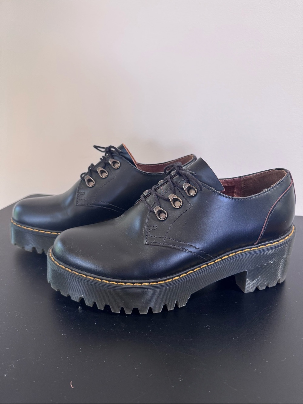 Dr. Martens Leona Lo Vintage Smooth Leather Platform Shows